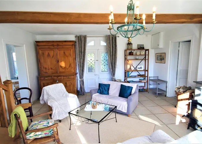 Holiday home Gite Gites De France - Chez Isa